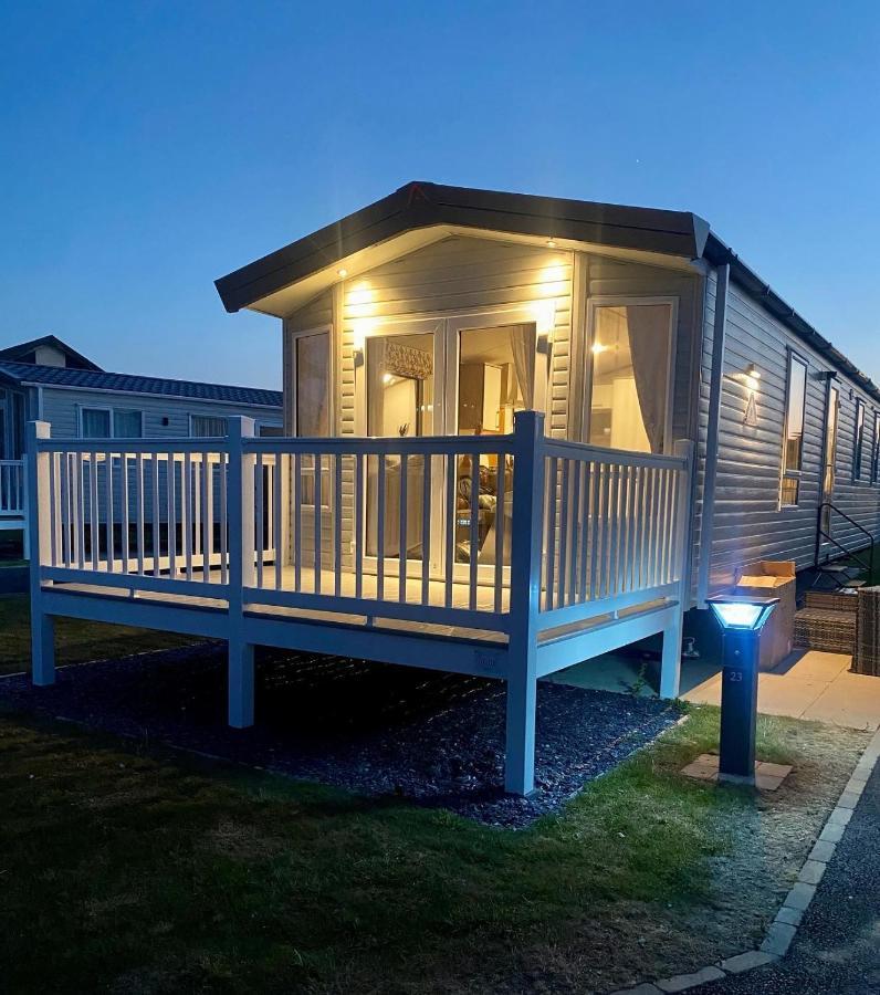 Hafan Y Mor Caravan - Pwllheli Hotel Chwilog Exterior photo